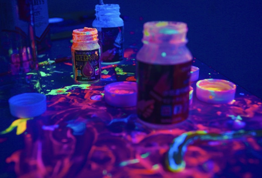 peinture fluo