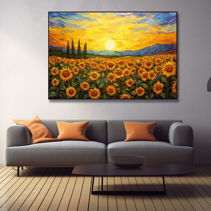 Tableau d'un champ de tournesols au soleil couchant, cyprès et montagnes bleues sous un ciel doré