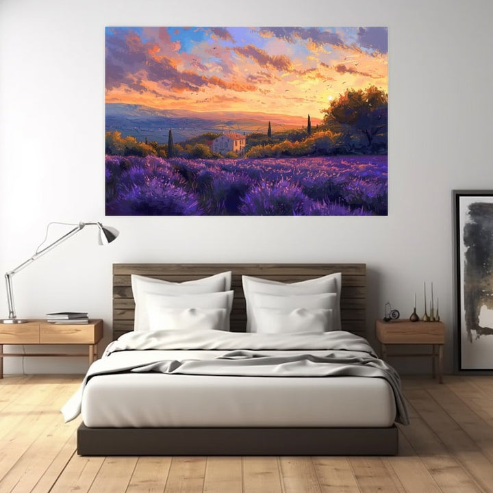 Tableau d'un champ de lavande violet au coucher du soleil, mas provençal en pierre claire et ciel orangé