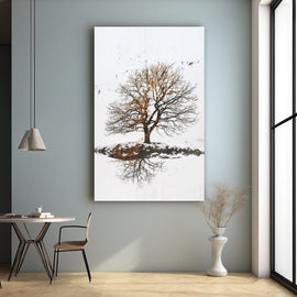 Tableau arbre doré et son reflet sur fond blanc minimaliste